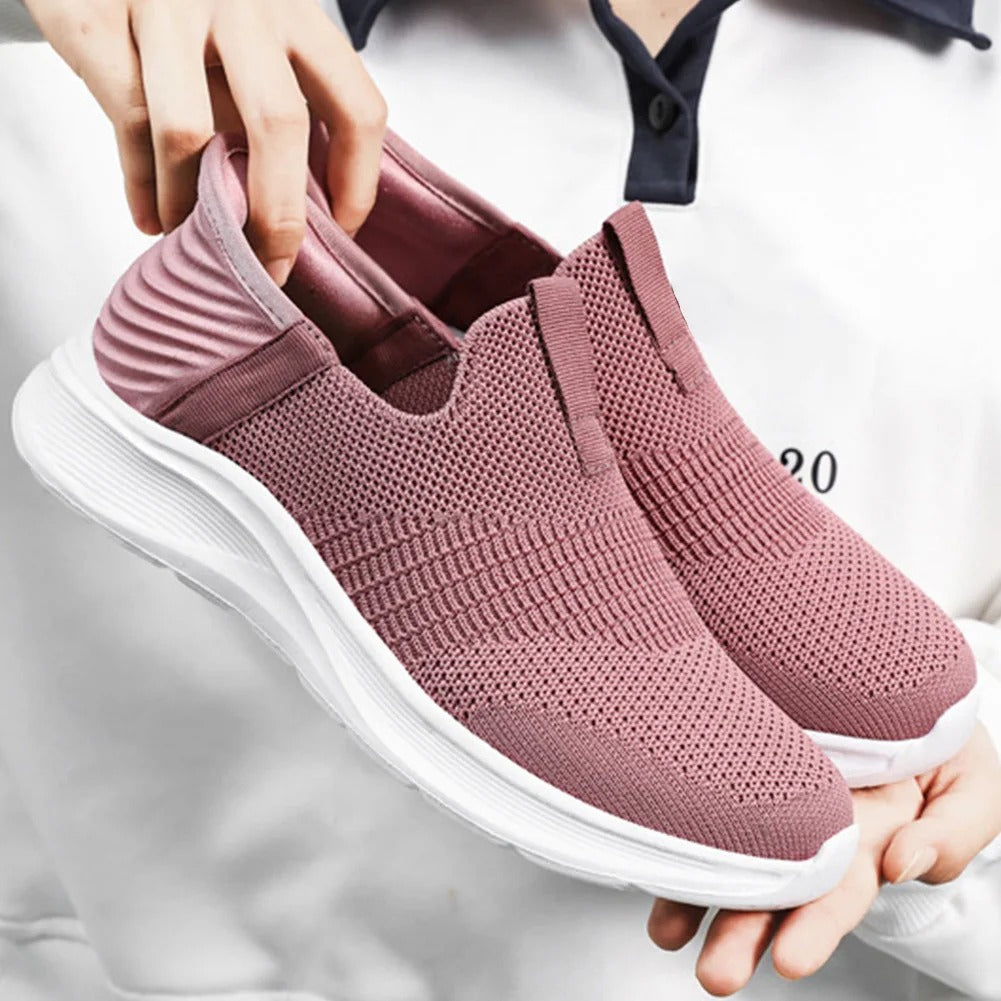 Aeris - Everyday Hands-free Sneaker